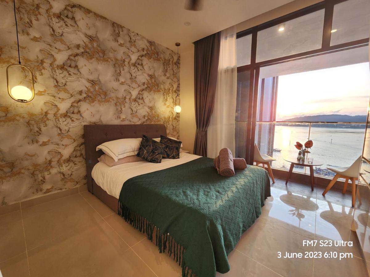 Seaview Luxury Suites At The Shore โกตาคินาบาลู ภายนอก รูปภาพ